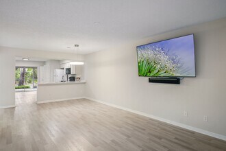 3930 Leeward Passage Ct in Bonita Springs, FL - Building Photo - Building Photo