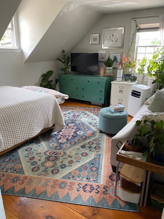 26 Otis Ave Apartments and Nearby Kittery Apartments For Rent Kittery, ME