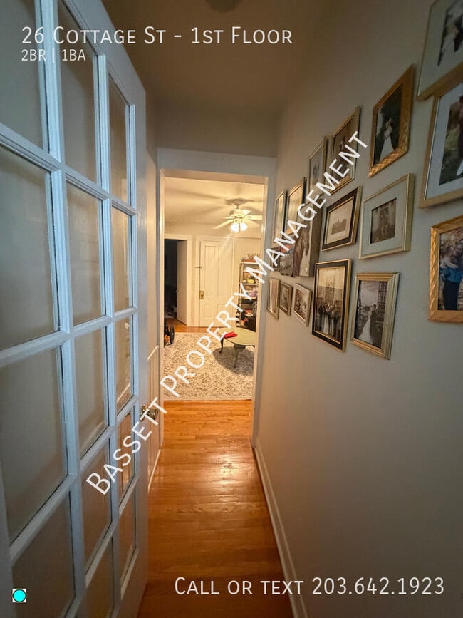 26 Cottage St in New Haven, CT - Building Photo - Building Photo