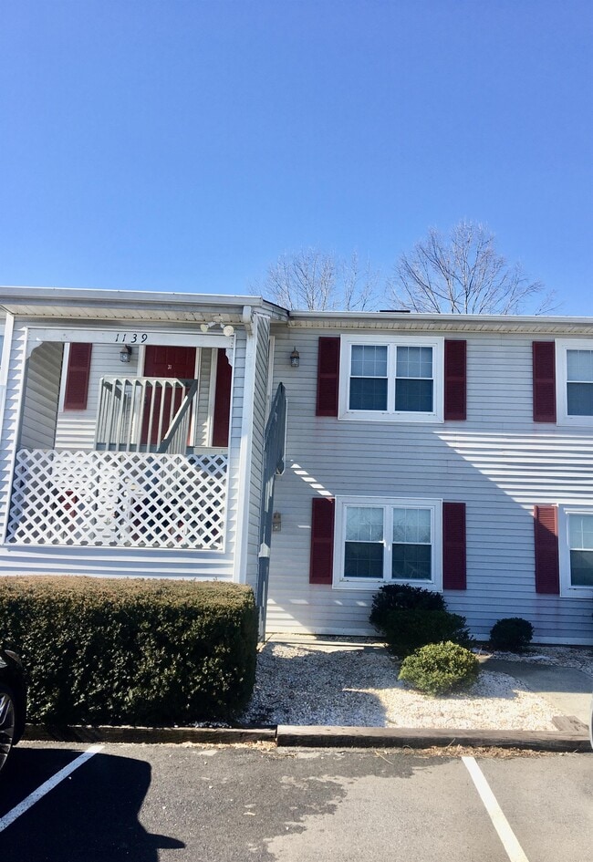 property at 1139 Homestead Garden Ct