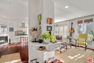 1017 2nd St in Santa Monica, CA - Building Photo - Building Photo