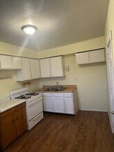 2165 Oakdale Ave in Oregon, OH - Building Photo - Building Photo