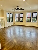 7952 S Champlain Ave, Unit 1 in Chicago, IL - Building Photo