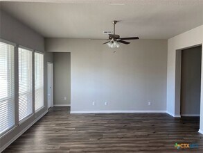 10231 Six Shooter Ln in Temple, TX - Building Photo - Building Photo