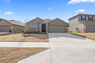 709 Mount Vis Ln in Fort Worth, TX - Building Photo