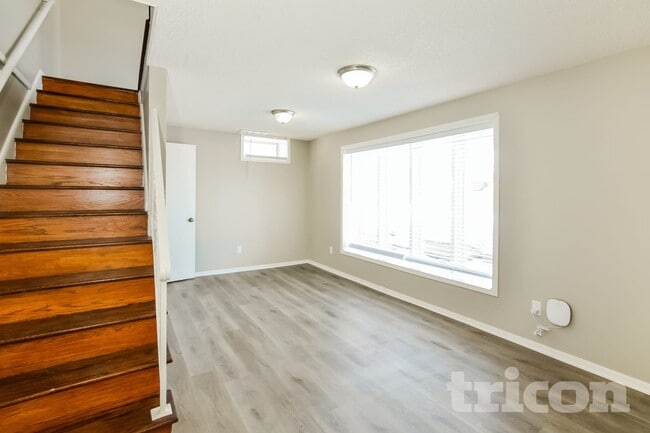 3284 71st St E in Inver Grove Heights, MN - Building Photo - Building Photo