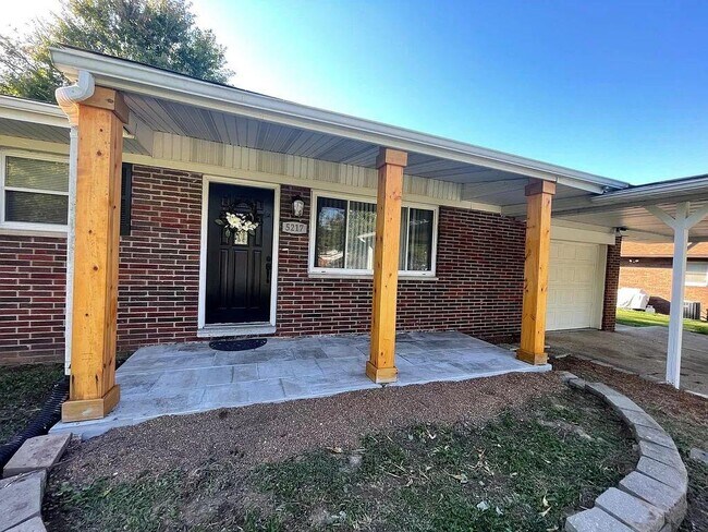 5217 Bonita Blvd in Fairview Heights, IL - Building Photo - Building Photo