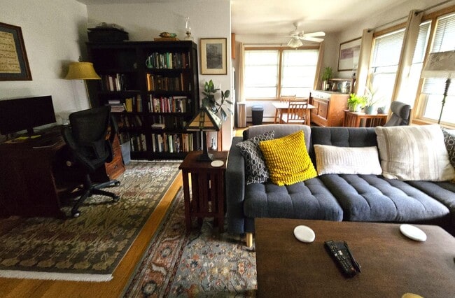 4112 N Kedvale Ave in Chicago, IL - Building Photo - Building Photo