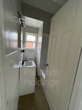 1063 Neville Ave in Akron, OH - Building Photo - Building Photo