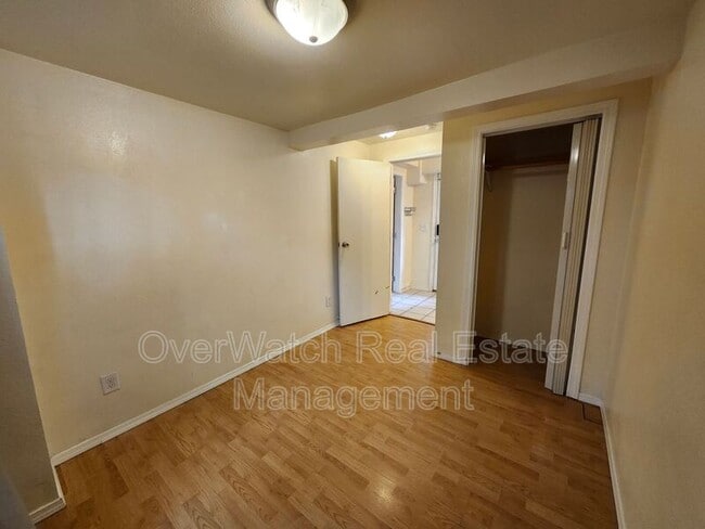 5303 Eielson St in Anchorage, AK - Building Photo - Building Photo