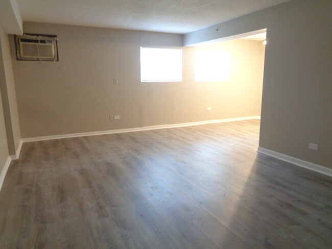 9437 86th Ct in Hickory Hills, IL - Building Photo - Building Photo