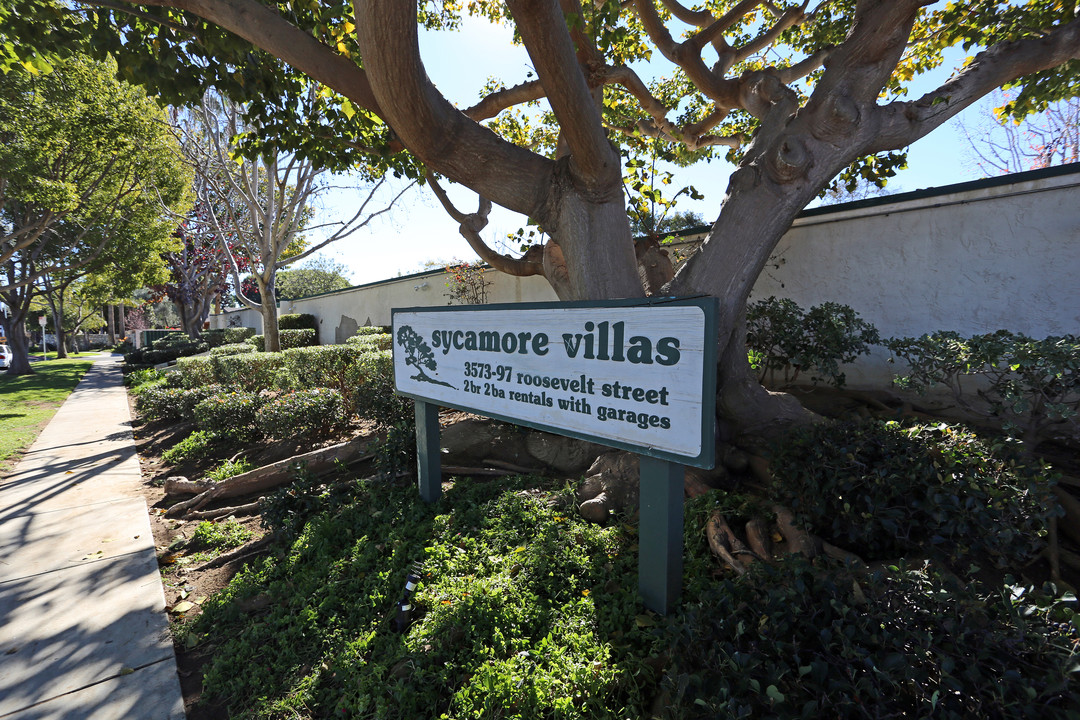 Sycamore Villas in Carlsbad, CA - Building Photo