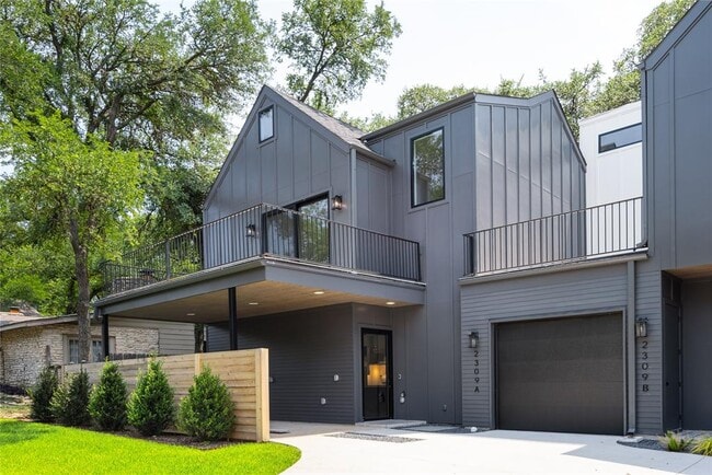 2309 La Casa Dr in Austin, TX - Building Photo - Building Photo