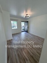 1447 Holbrook St NE in Washington, DC - Building Photo - Building Photo
