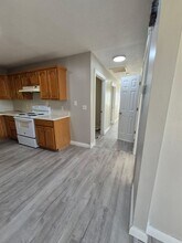 102 Woebegona Way in Hodgenville, KY - Building Photo - Building Photo