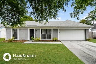 2608 Hampton Park Pl in Seffner, FL - Building Photo