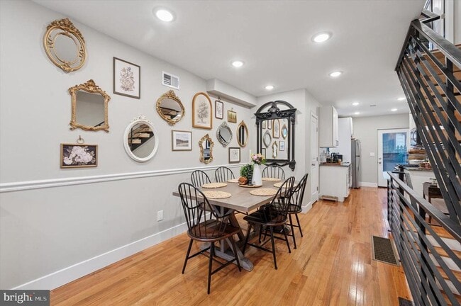 1233 N Hollywood St in Philadelphia, PA - Building Photo - Building Photo