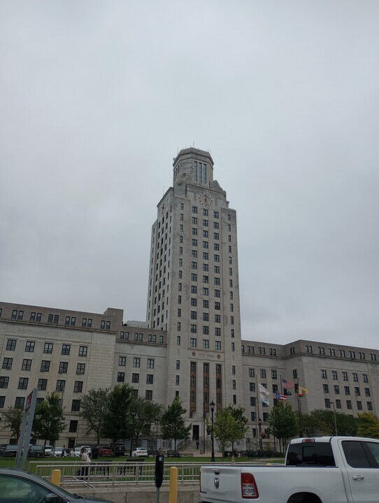 823 Howard St in Camden, NJ - Building Photo