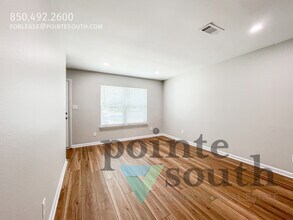 2106 Schwab Ct in Pensacola, FL - Building Photo - Building Photo