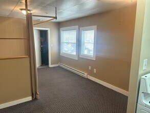 434 Textile Ave in Dracut, MA - Building Photo - Building Photo