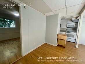 3433 14th Ave W in Seattle, WA - Building Photo - Building Photo