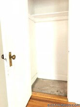 72 Strathmore Rd, Unit 4B in Boston, MA - Foto de edificio - Building Photo