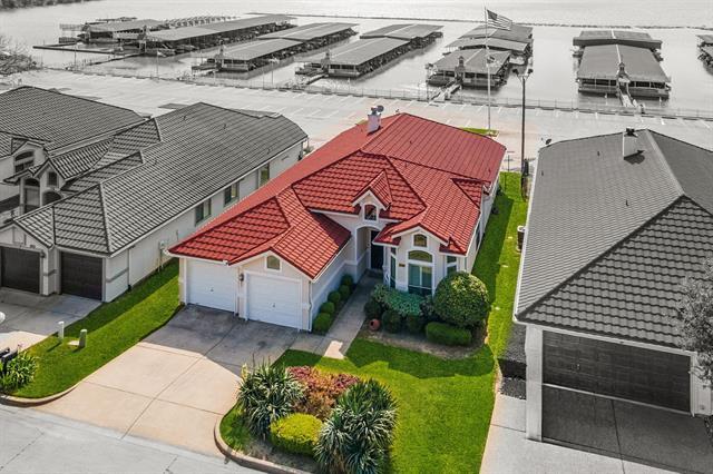 2046 Pontchartrain Dr in Rockwall, TX - Building Photo - Building Photo