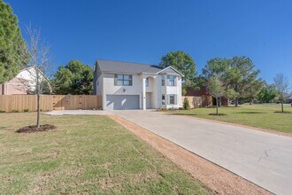 8121 San Antonio St in Odessa, TX - Building Photo - Building Photo