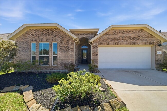 14226 Overbrook Willow Wy in Fresno, TX - Building Photo - Building Photo