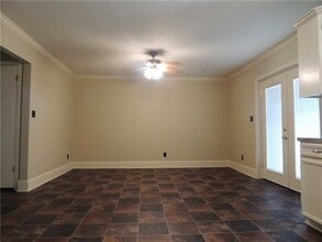 5732 Roma Dr in Shreveport, LA - Building Photo - Building Photo