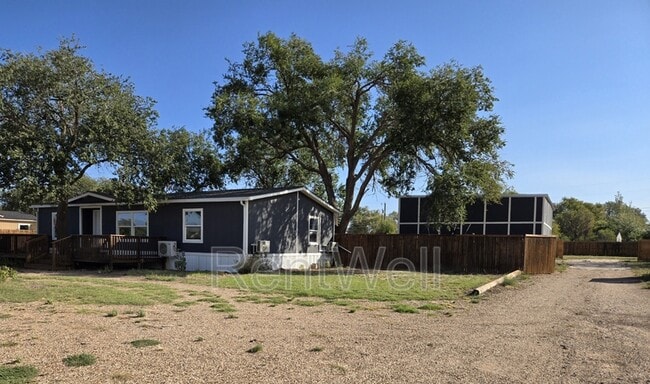 9007 Dawson Ave in Wolfforth, TX - Building Photo - Building Photo