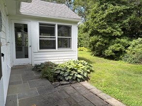35 Marwick Manor in New Milford, CT - Building Photo - Building Photo