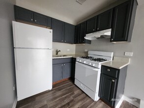 3343 Commercial Ave in South Chicago Heights, IL - Building Photo - Building Photo