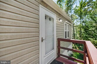 38426 Laurel Ridge Ct in Mechanicsville, MD - Building Photo - Building Photo