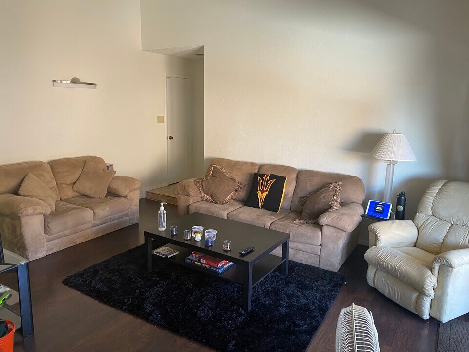 2060 S Rural Rd, Unit Unit C in Tempe, AZ - Building Photo