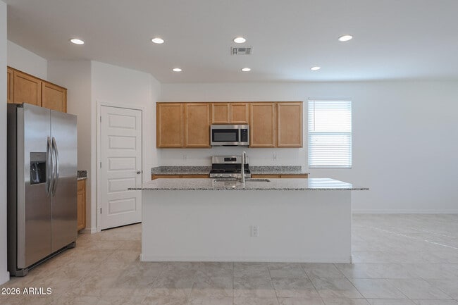 25140 N 172nd Dr in Surprise, AZ - Building Photo - Building Photo