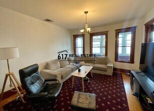 449 Broadway in Somerville, MA - Building Photo - Building Photo