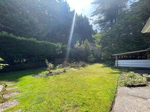 1258 W 33rd Ave in Vancouver, BC - Building Photo - Building Photo