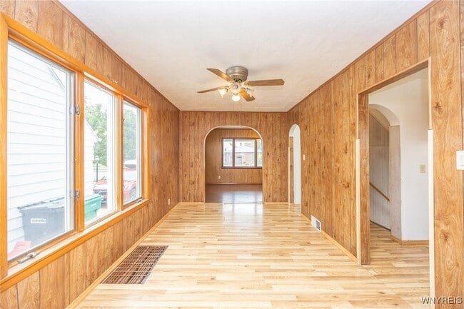 property at 2732 South Ave