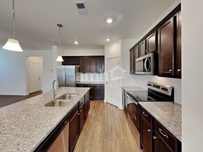 516 Slew Dr in Holly Springs, GA - Building Photo - Building Photo