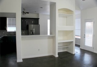 20706 Grenoble Ln in Katy, TX - Building Photo - Building Photo