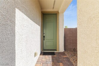 7853 Bethel Hts Ln in Las Vegas, NV - Building Photo - Building Photo