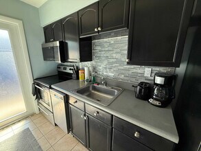 2225 NE 14th Ave in Wilton Manors, FL - Foto de edificio - Building Photo