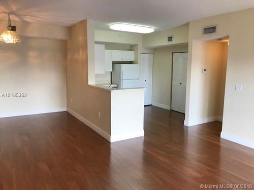 6984 SW 39th St-Unit -202H in Davie, FL - Foto de edificio - Building Photo