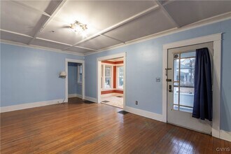 304 Mullin St in Watertown, NY - Building Photo - Building Photo