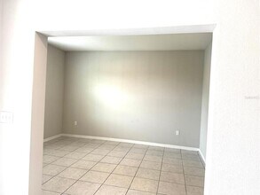 863 Hudson Valley Dr in Poinciana, FL - Building Photo - Building Photo