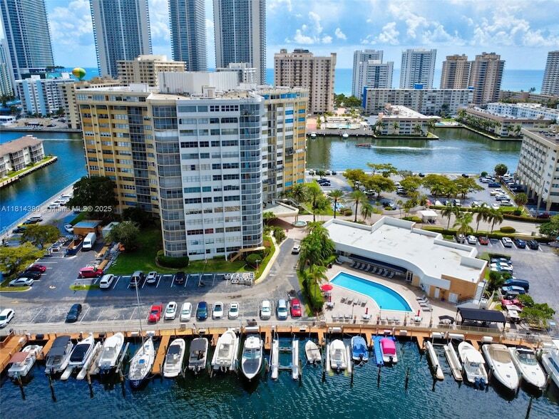 100 Golden Isles Dr, Unit 1410 in Hallandale Beach, FL - Building Photo