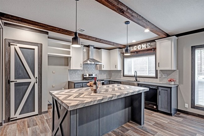 property at 13110 Lake Villa Dr