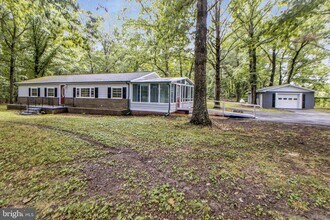 1615 Truslow Rd in Fredericksburg, VA - Building Photo - Building Photo