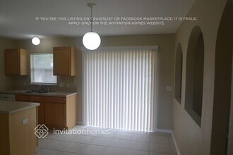 1112 Imperial Eagle St in Groveland, FL - Building Photo - Building Photo